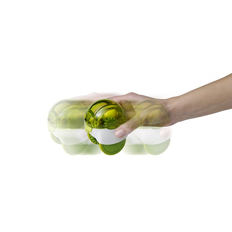 Chef'n Garlic Zoom Garlic Chopper On Sale Now!