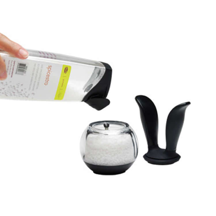 Chef'n Salt Ball Grinder Fast Shipping