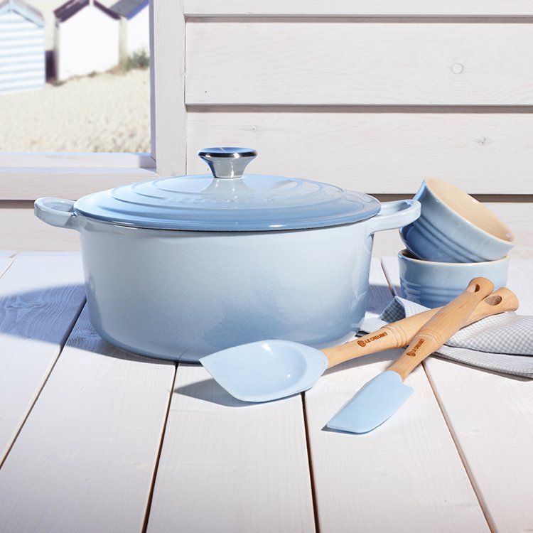 Le Creuset Round Casserole 22cm 3.3L Coastal Blue Kitchen Warehouse™