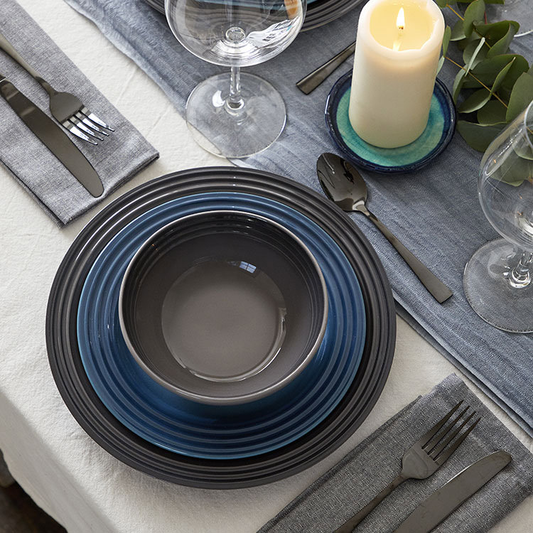 Le Creuset Dinner Plate 27cm 4pc Flint Kitchen Warehouse