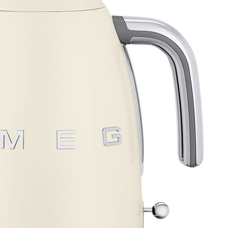 Smeg Kettle Cream Kitchen Warehouse